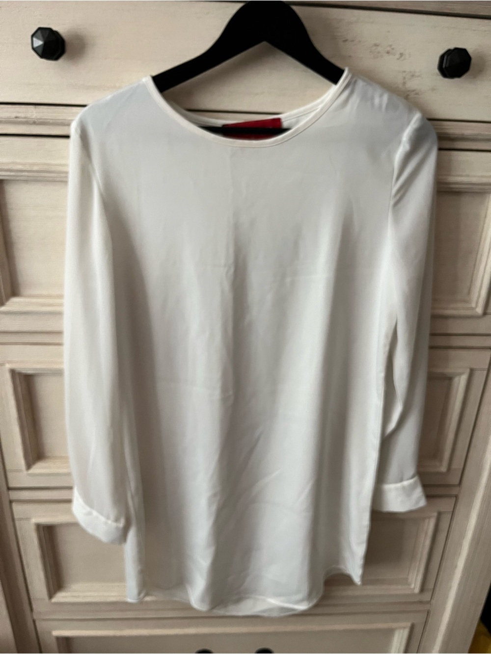 AKIRA White Long Sleeve Crewneck Top